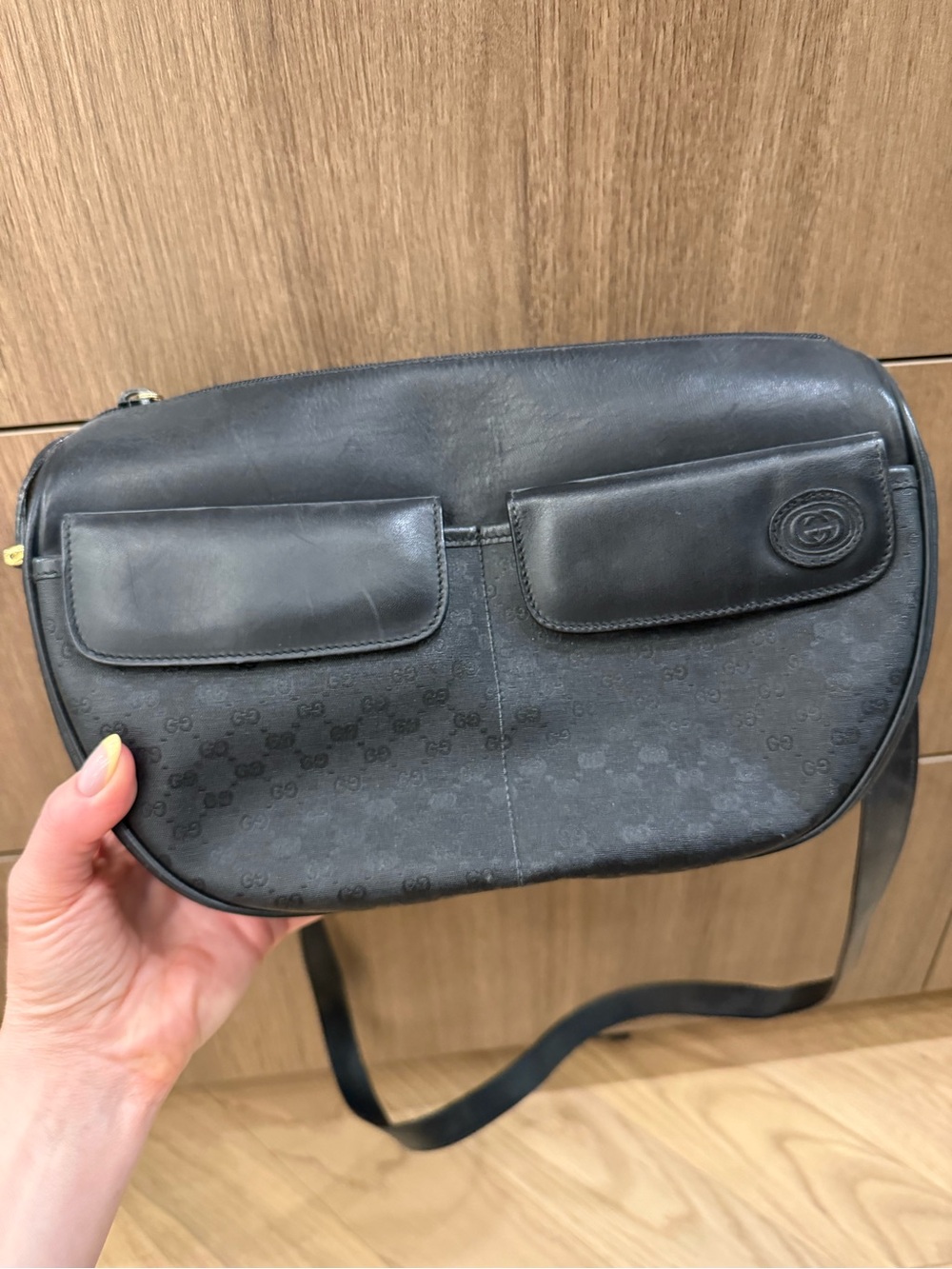 Vintage Gucci Black Crossbody Bag with Front Flap Pockets
